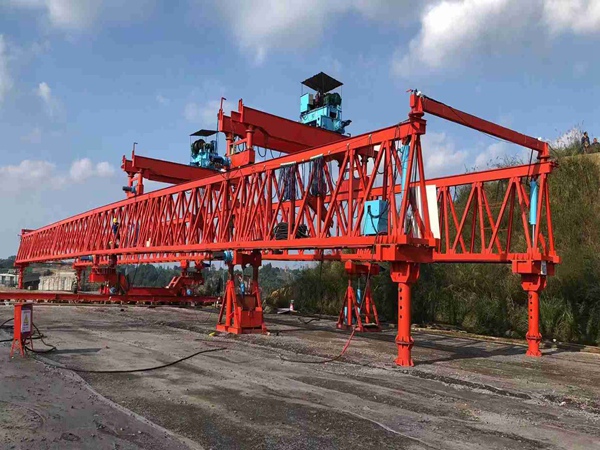 200噸架橋機(jī)